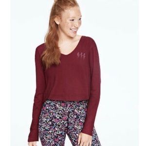 Victoria's Secret PINK Long Sleeve Crop Top